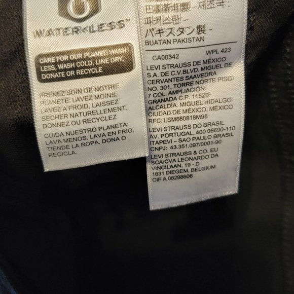 Levi Jeans - Picture 8 of 8